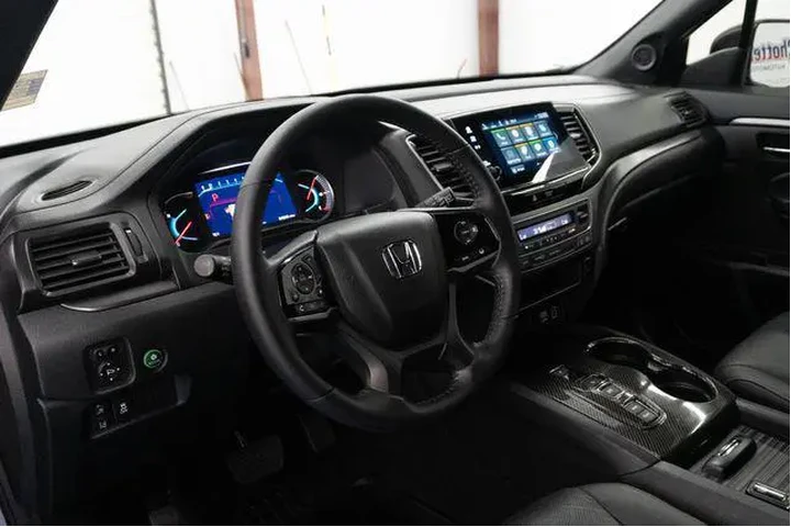 $28493 : Honda Passport 2021 EX-L 4dr image 3