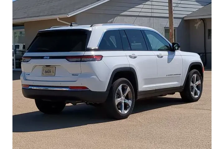 $28675 : Jeep Grand Cherokee 2022 4x4 image 8