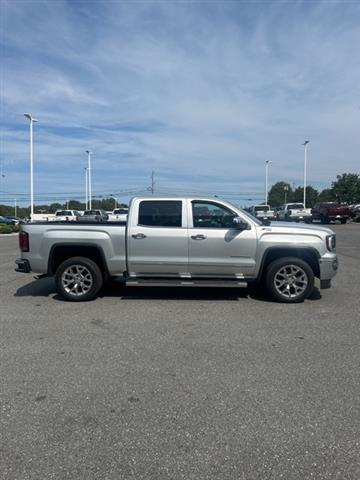 $34995 : PRE-OWNED 2018 SIERRA 1500 SLT image 5