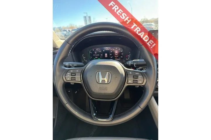 $27000 : Honda Accord Hybrid 2023 EX- image 6