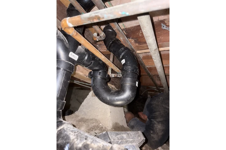 GENERAL PLUMBING SERVICE image 1