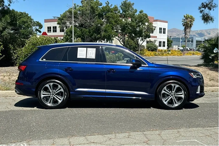 $29988 : Audi Q7 2021 AWD quattro Pre image 2