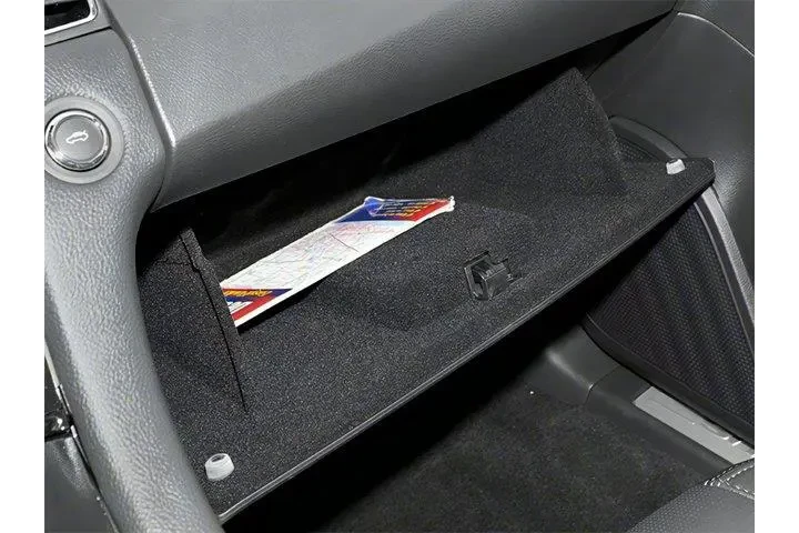 Ford Taurus 2013 SEL 4dr Sed image 10