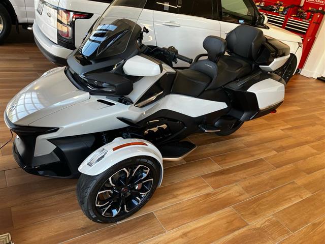 $26000 : 2021 CAN-AM SPYDER RT LIMITED image 1