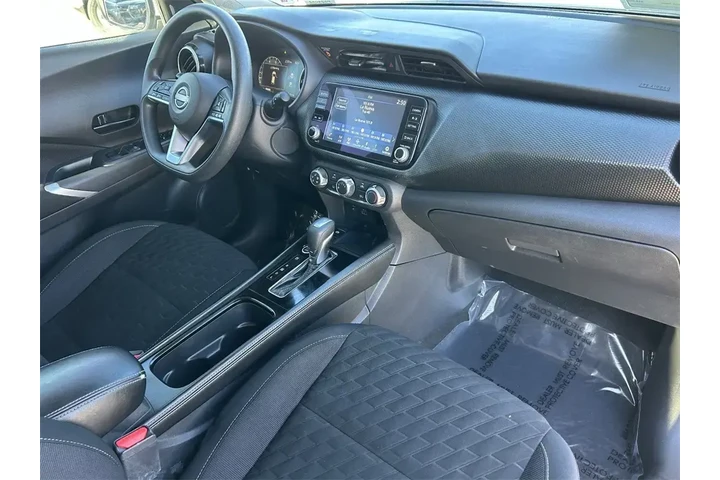 $17104 : Nissan Kicks 2023 SV 4dr Cro image 8