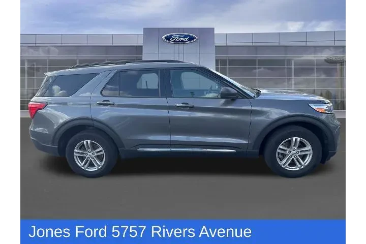 $33710 : Ford Explorer 2023 AWD XLT 4 image 2