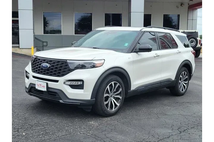 $32000 : Ford Explorer 2023 ST-Line 4 image 7