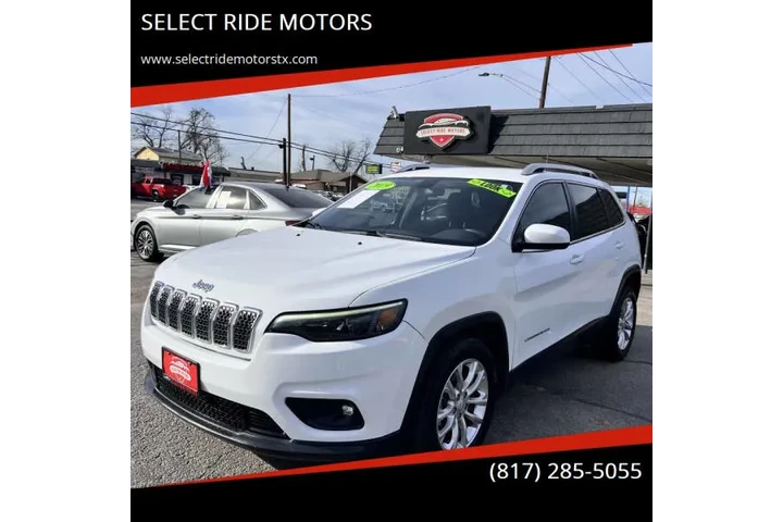 $16999 : 2019 Cherokee Latitude image 1