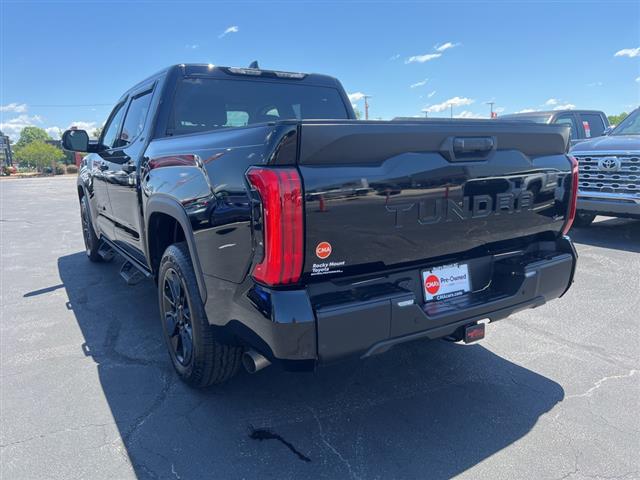 $44799 : PRE-OWNED 2022 TOYOTA TUNDRA image 5