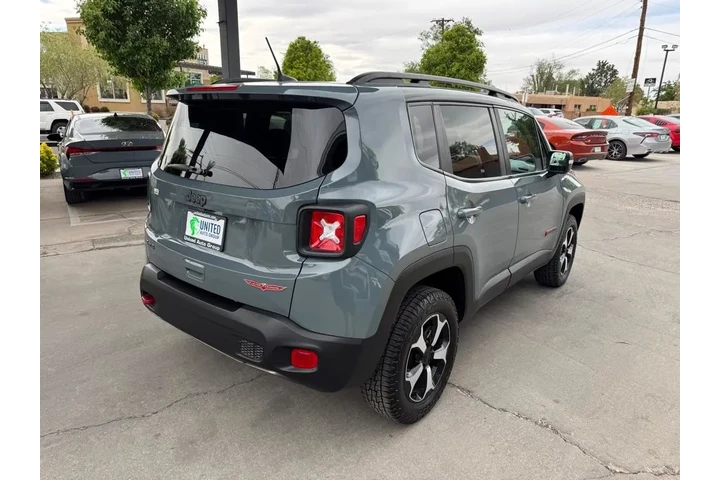 2019 Renegade image 5