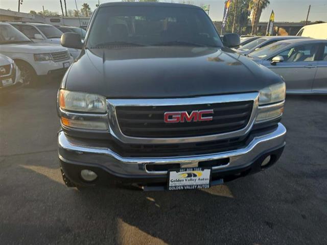 $14999 : 2003 GMC Sierra 2500HD image 4