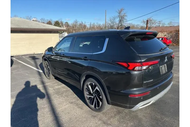 $24994 : Mitsubishi Outlander 2022 AW image 5