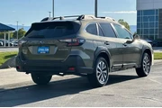 $28995 : Subaru Outback 2024 AWD Onyx thumbnail