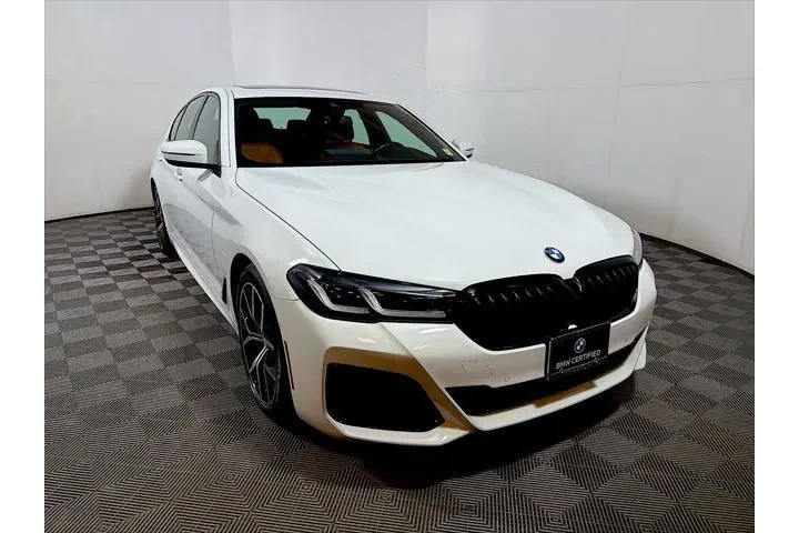 $39789 : BMW 5 Series 2023 AWD 530i x image 2