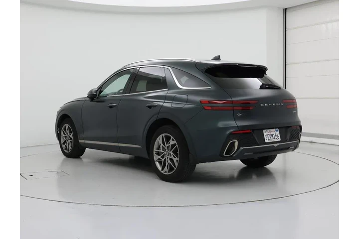 $38998 : Genesis GV70 2023 AWD 2.5T S image 2