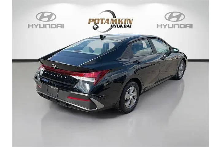 $18278 : Hyundai ELANTRA 2025 SE 4dr image 5