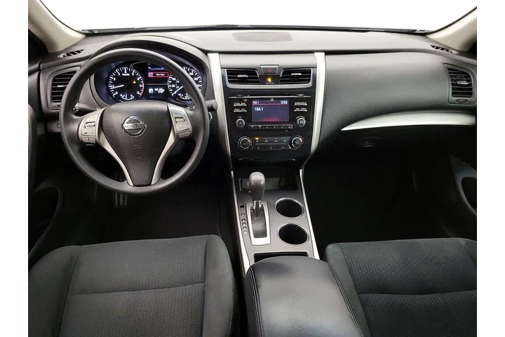 $11998 : Nissan Altima 2015 2.5 S 4dr image 9