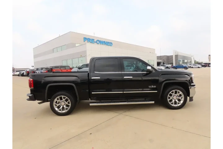 $25999 : GMC Sierra 1500 2018 4x2 SLT image 10