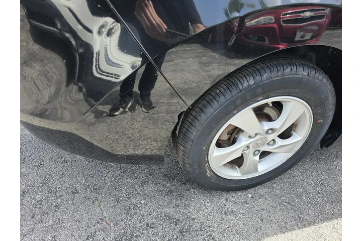 $5500 : 2014 Elantra GLS M/T image 6