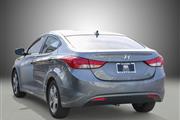 $9300 : Pre-Owned 2013 Hyundai Elantr thumbnail