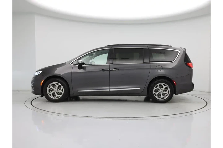 $26998 : Chrysler Pacifica 2023 Limit image 3