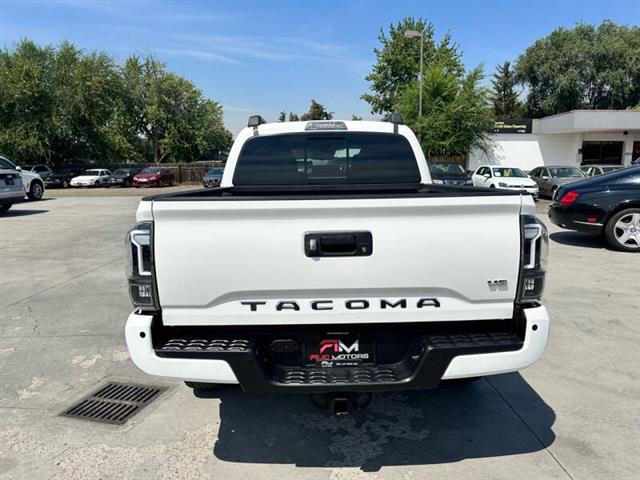 $24975 : 2021 Tacoma TRD Sport image 9