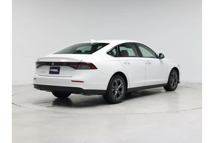 $25998 : Honda Accord 2023 EX 4dr Sed image 8