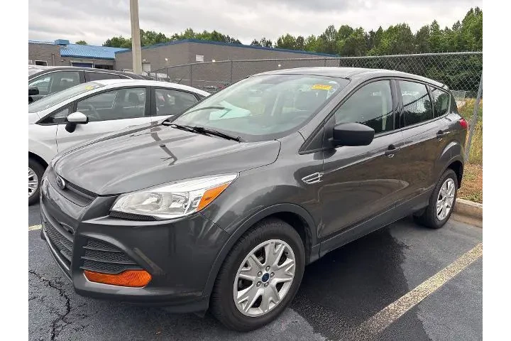 $9687 : Ford Escape 2016 S 4dr SUV image 1