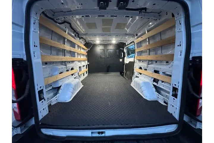 $33700 : Ford Transit 2024 250 3dr SW image 7