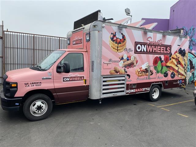Sweets on wheels image 3