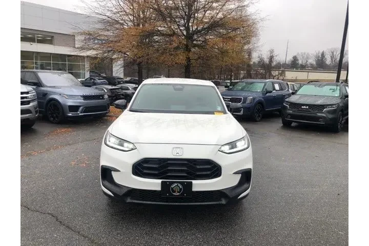 $27595 : Honda HR-V 2025 AWD Sport 4d image 2