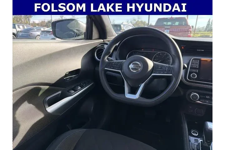 $11991 : Nissan Kicks 2018 SV 4dr Cro image 9