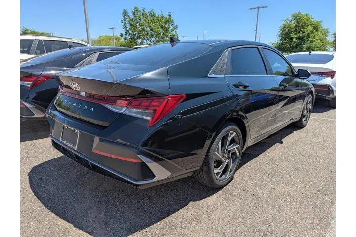 $20990 : Hyundai ELANTRA 2024 SEL 4dr image 2