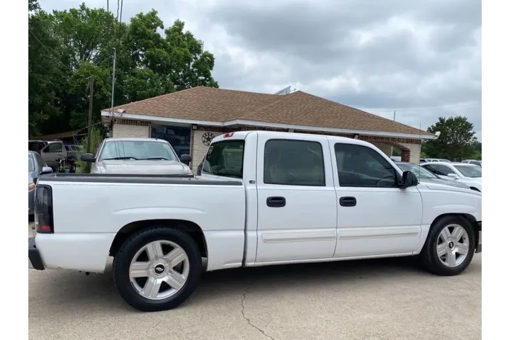 $8500 : 2005 Silverado 1500 image 3