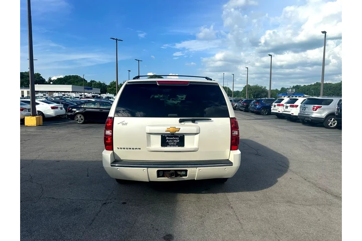$13980 : 2014 Suburban 4WD 4dr LTZ image 3