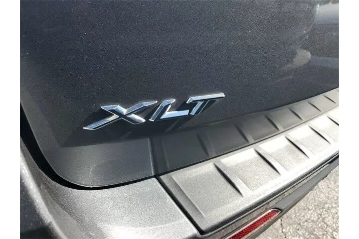 $25990 : Ford Explorer 2023 XLT 4dr S image 5