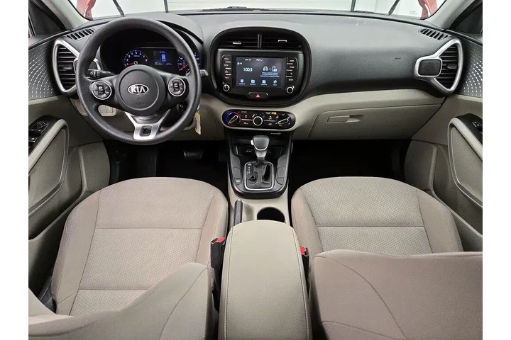 $14998 : Kia Soul 2021 LX 4dr Crossov image 9