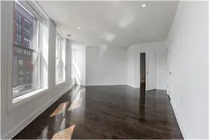 $4200 : Rental property with 4 bedro image 7