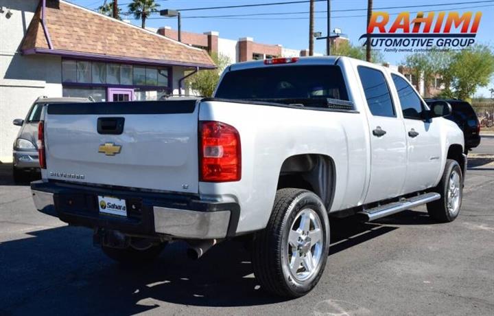 $13977 : 2011 Silverado 2500HD LT image 6