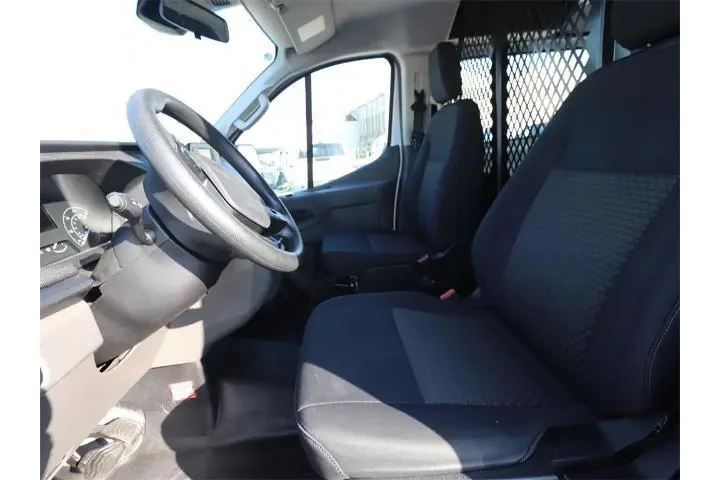 $32990 : Ford Transit 2024 250 3dr SW image 2