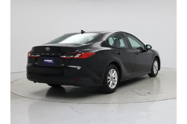 $27998 : Toyota Camry 2025 LE 4dr Sed image 8