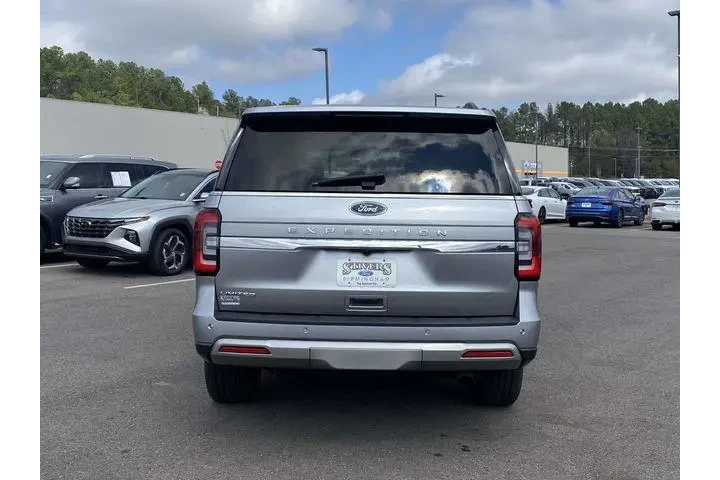 $38460 : Ford Expedition 2024 4x2 Lim image 5