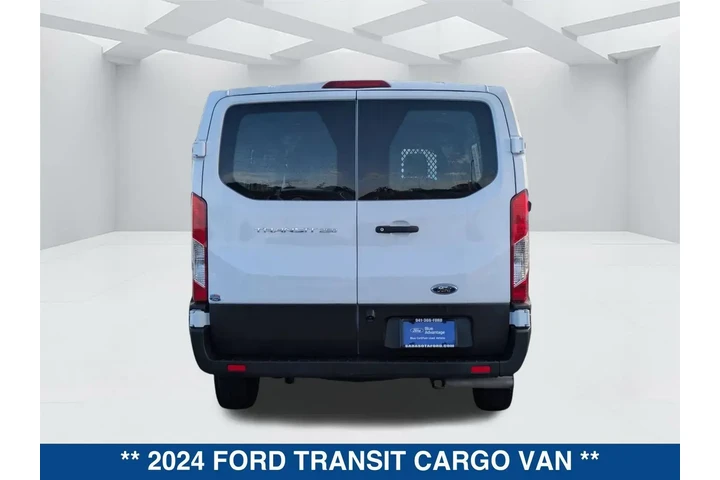 $34000 : Ford Transit 2024 250 3dr SW image 5