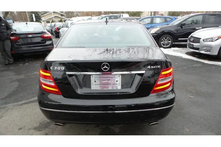$9900 : 2013 Mercedes-Benz C-Class C image 9