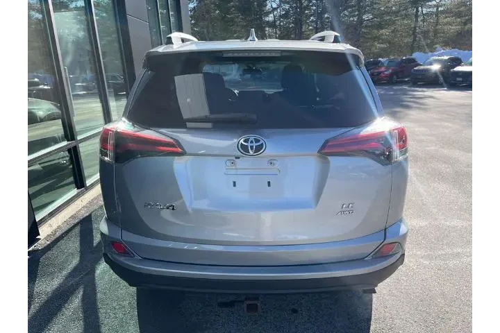 $14995 : Toyota RAV4 2016 AWD LE 4dr image 8