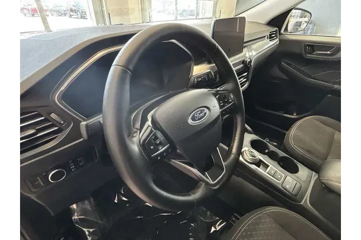 $24987 : Ford Escape 2024 AWD Active image 9