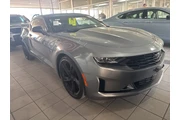 $23185 : Chevrolet Camaro 2020 LT 2dr thumbnail