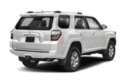 $28500 : Toyota 4Runner 2021 4x4 SR5 thumbnail