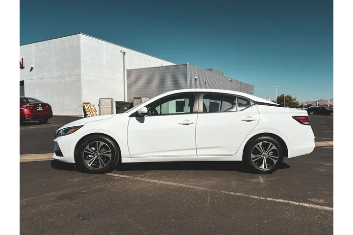 $17961 : Nissan Sentra 2023 SV 4dr Se image 8