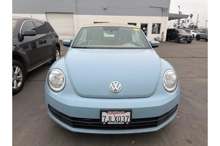 $14987 : Volkswagen Beetle Convertibl image 2